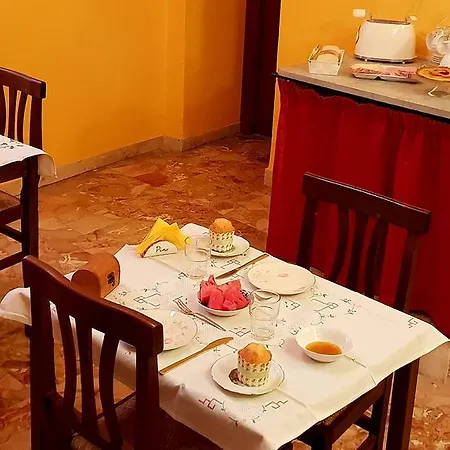 Bed and Breakfast A Casa Di Mamma Neapel Exterior foto